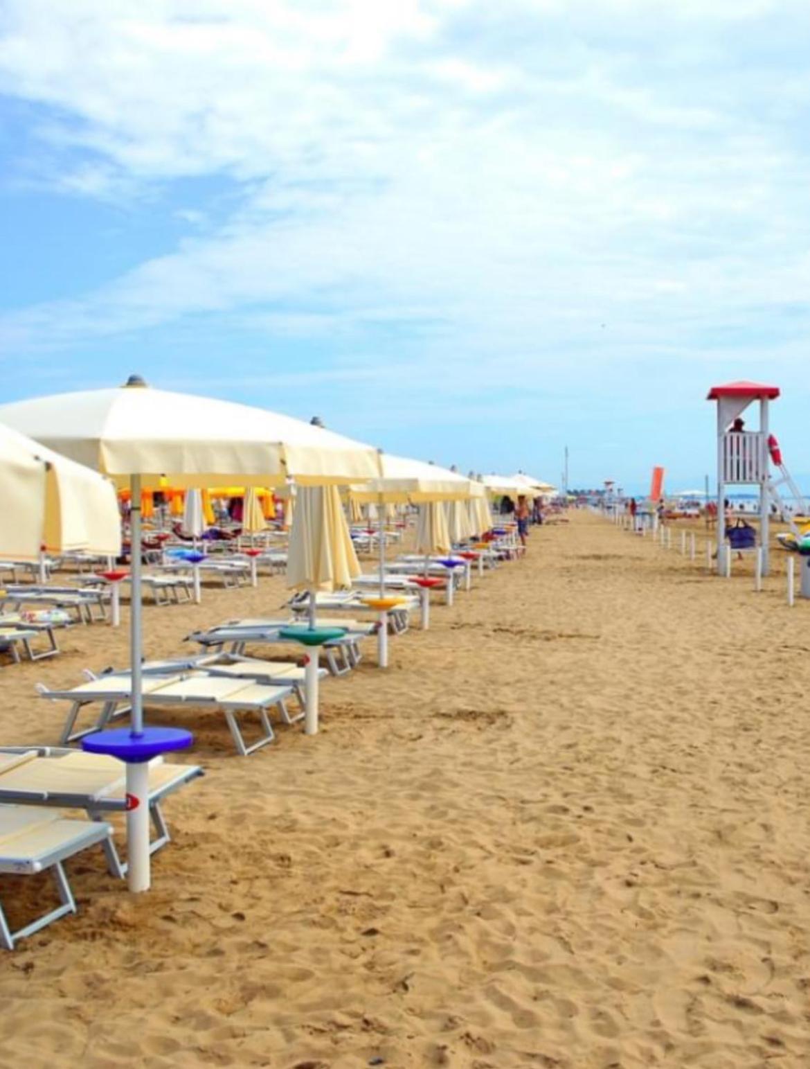 Ca' Vittoria Lejlighed Lignano Sabbiadoro Eksteriør billede